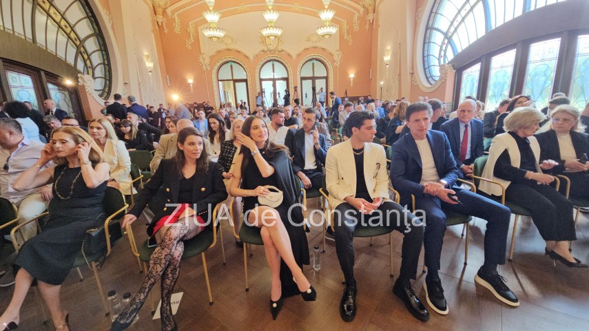 Kira Hagi a fost prezentă, alături de membrii familiei, la Cazinoul din Constanța, la lansarea autobiografiei în imagini a lui Gheorghe Hagi. Sursa foto: ZIUA de Constanța