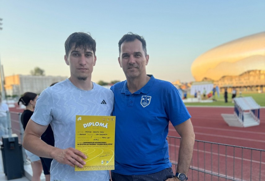 Cristian Valentin Radu și antrenorul Alin Larion. Sursa foto: Facebook (CSM Constanța)