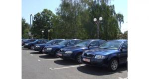 Ce buget alocă Consiliul Județean pentru serviciul de spălătorie auto pentru autoturismele instituției ?