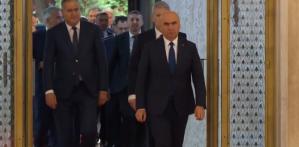 VIDEO Guvernul Bolojan, instalat oficial. Prima ședință are loc la Palatul Victoria