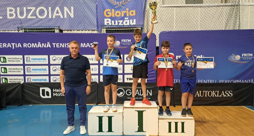 Vladimir Filimon Romanescu a cucerit trofeul la Paleta de Argint. Sursa foto: Facebook (Federația Română de Tenis de Masă)