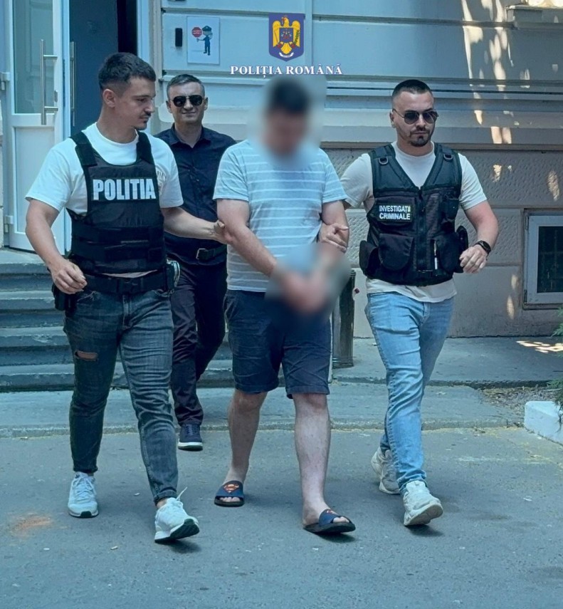 Inculpatul, la IPJ Constanța - sursa foto: IPJ Constanța