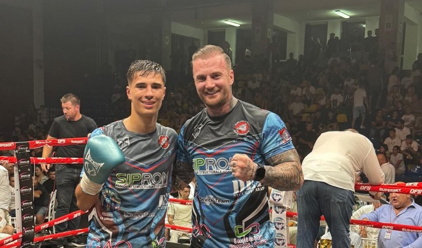 Cosmin Brumă și antrenorul său, Alex Filip. Sursa foto: Facebook (Cosmin Brumă)