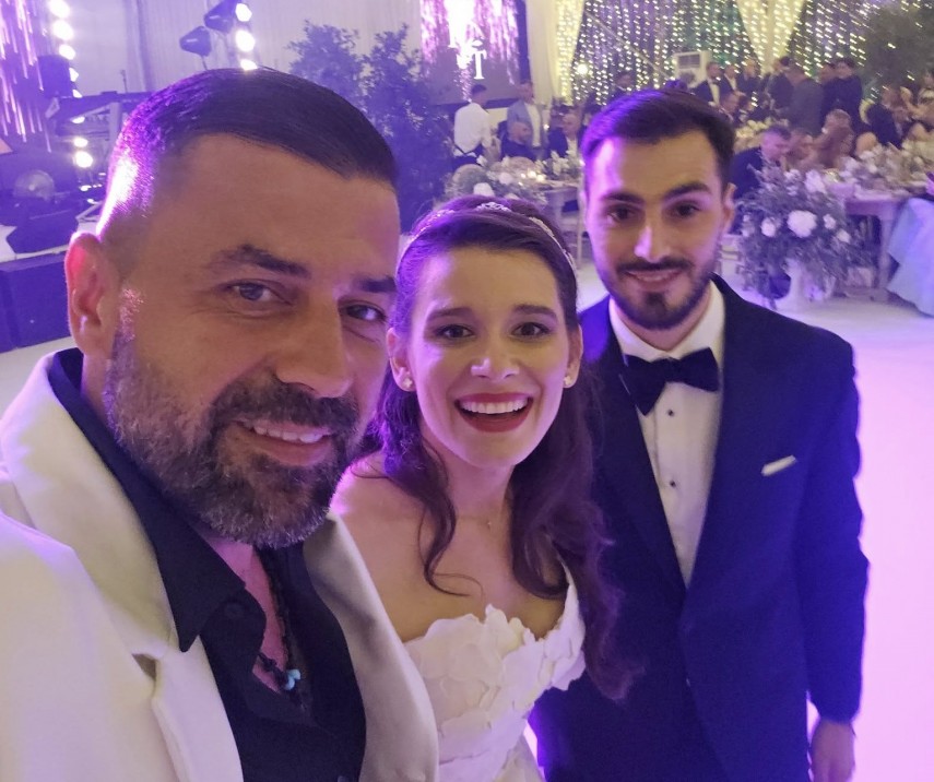 Ionuț Galani, alături de Kira Hagi și Thomas Ferfelis. Sursa foto: Facebook (Ionuț Galani Official)