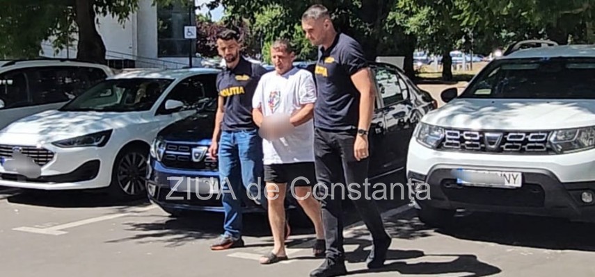 Suspectul, la Judecătoria Constanța - sursa foto: ZIUA de Constanța