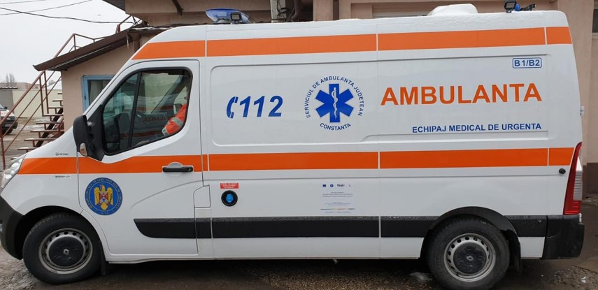 UPDATE. Știri Constanta: O masina si o caruta implicate intr-un accident rutier in Lipnita    