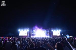 FOTO-VIDEO. Peste 7.000 de participanți la prima seară a ForeverSea Festival din Mamaia Nord. Muzică, emoție și distracție până în zori (P)