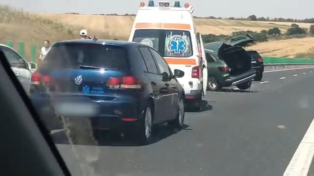 FOTO+VIDEO: Mai multe masini implicate intr-un accident rutier pe A2 !Planul Rosu de Interventie s-a activat            
