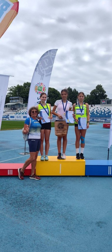 volei pe plaja css1 constanta pe podium la etapa de la bucuresti in campionatul national under 18 galerie