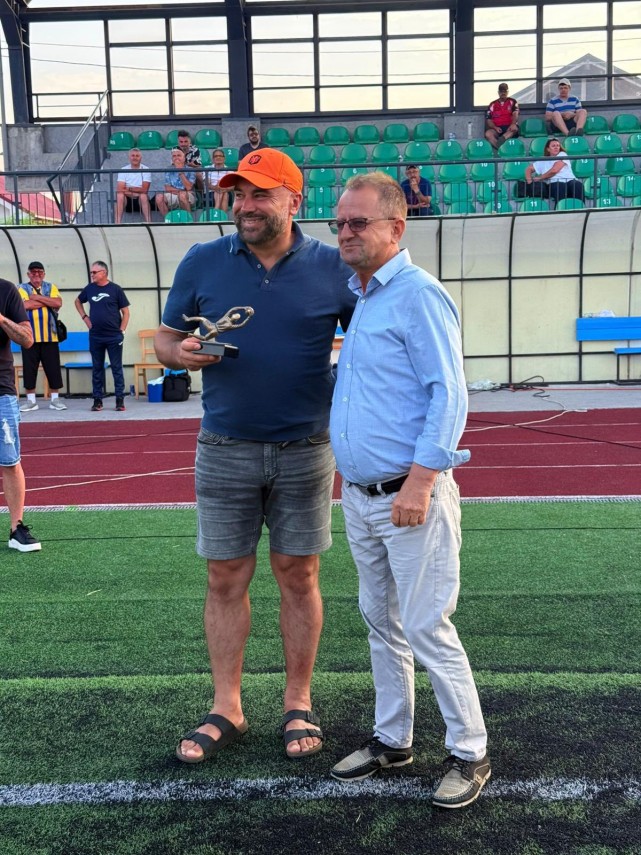 selectionata cumpana constanta s a impus la turneul international old boys cumpana trophy 2025 galerie