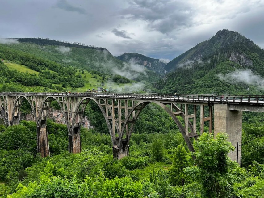 Parcul Național Durmitor, Muntenegru. Foto - Wikipedia