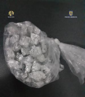 IPJ Constanța Persoană suspectată de efectuare de operațiuni cu psihoactive și trafic de droguri, propusă spre arestare preventivă