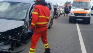 FOTO+VIDEO. UPDATE Planul Roșu activat după un grav accident în județul Suceava! Un microbuz, implicat  