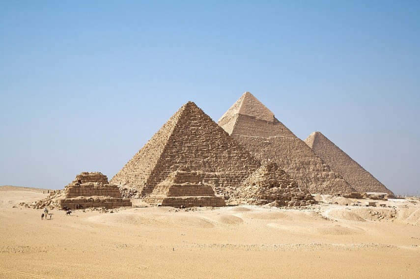 Necropola Giza, Egipt. Foto - Wikipedia