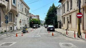 FOTO.Știri Constanta: Modificari in regimul de circulatie pe strada Mihail Kogalniceanu pentru fluidizarea traficului rutier