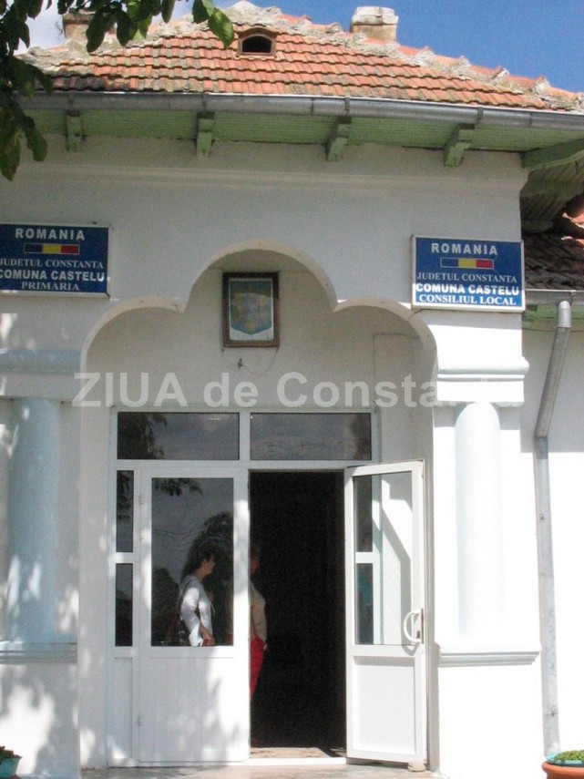 Primăria Castelu; Sursa foto: Ziua de Constanța