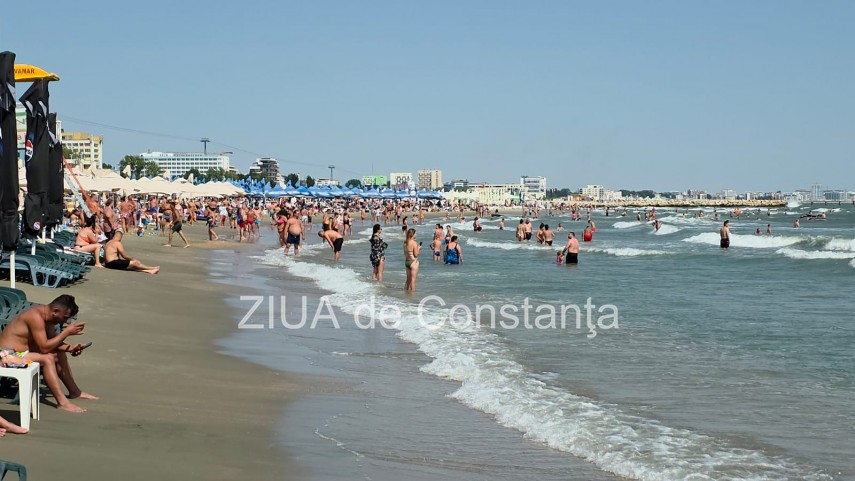 fotoreportaj constanta foto video de la cazino la iaki fara aglomeratia de altadata cum arata statiunea
