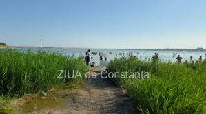 UPDATE FOTO+VIDEO Persoană decedată la Techirghiol! Victima, scoasă inconștientă din lac în zona Plaja Șincai     