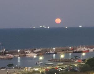 #ConstanțaEsteBine 10 august 2025. Duminică, imediat după luna plină. Încă simțim energia intensă a acestei lunații