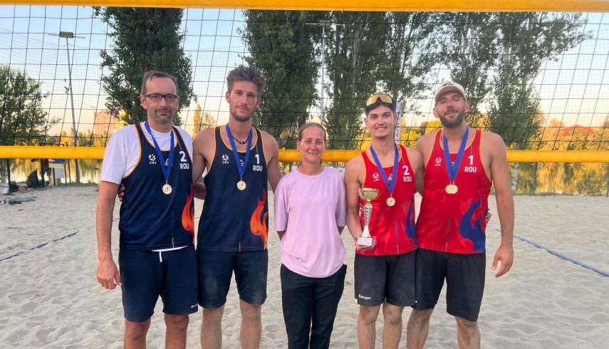 Cosmin Ghimeș, Andrei Druță, Alexandru Ignat și Andrei Grigore, campioni 2025. Sursa foto: Facebook (Federația Română de Volei)