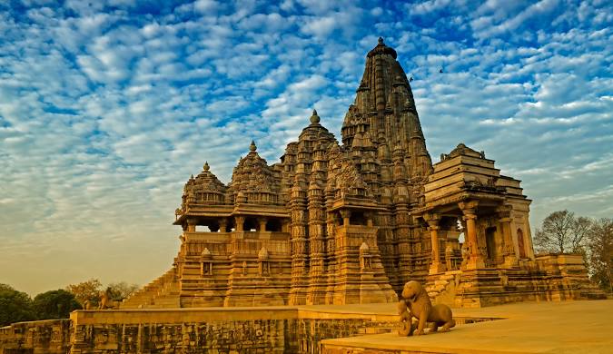 Templul Khajuraho, India. Foto - Wikipedia