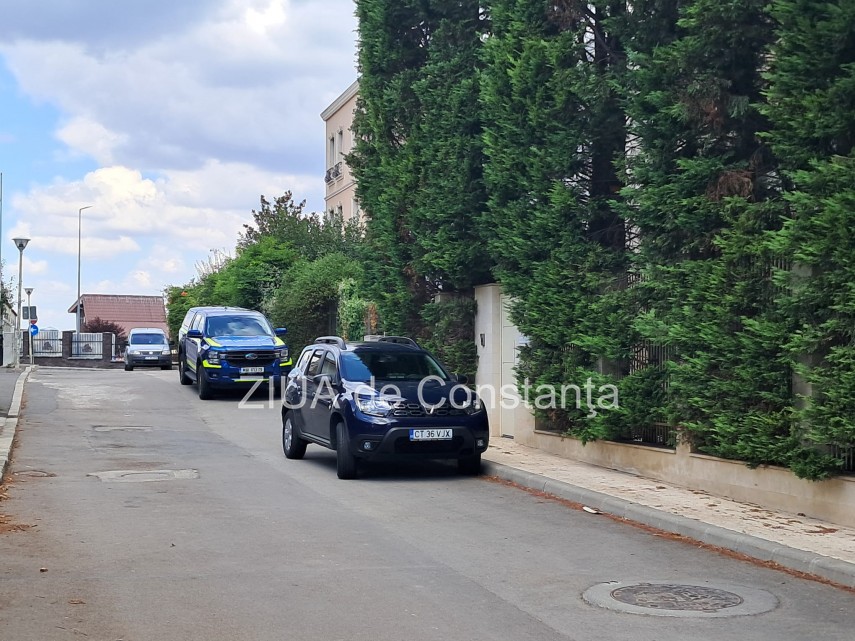 Știri Constanta azi: Perchezitii la casa edilului Cristian Radu (FOTO+VIDEO)  