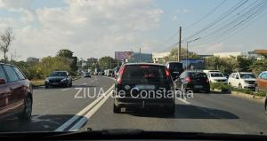 FOTO+VIDEO Trafic blocat pe DN39, între Eforie Sud și Eforie Nord, județul Constanța 