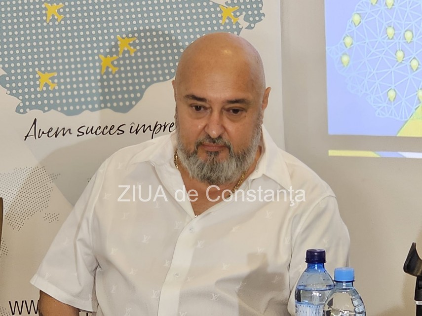 live video text eveniment dedicat evolutiei circulatiei aeriene din romania organizat in statiunea venus