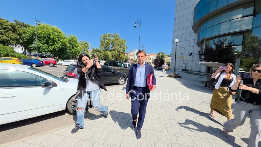 foto video primarul municipiul mangalia cristian radu la curtea de apel constanta afla daca ramane sua foto video primarul municipiul mangalia cristian radu la curtea de apel constanta afla daca ramane sua