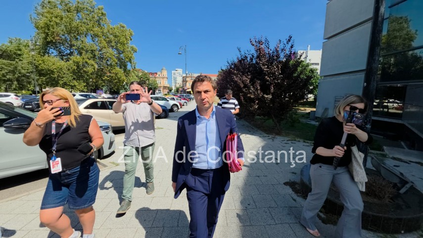 foto video primarul municipiul mangalia cristian radu la curtea de apel constanta afla daca ramane sua foto video primarul municipiul mangalia cristian radu la curtea de apel constanta afla daca ramane sua