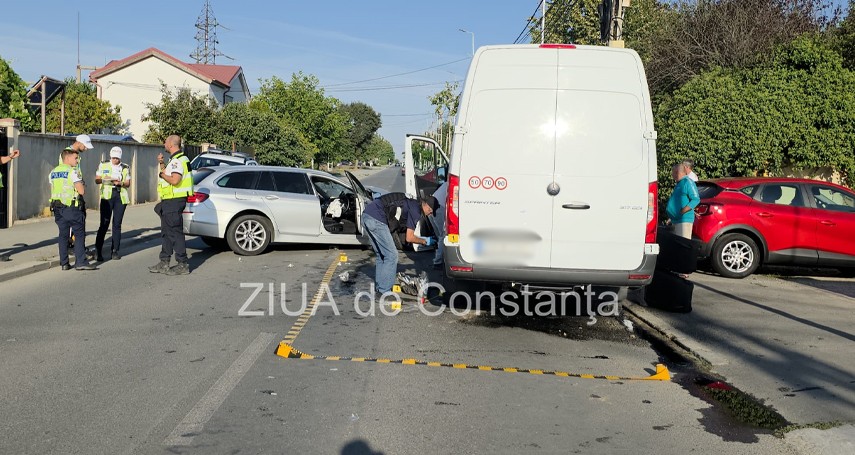 stiri constanta live update foto video accident rutier intre un microbuz si autoturism la iesire din