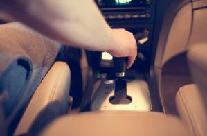 Șoferi trași pe drerapta la Constanța. Autoturisme și utilaje agricole conduse fără permis 