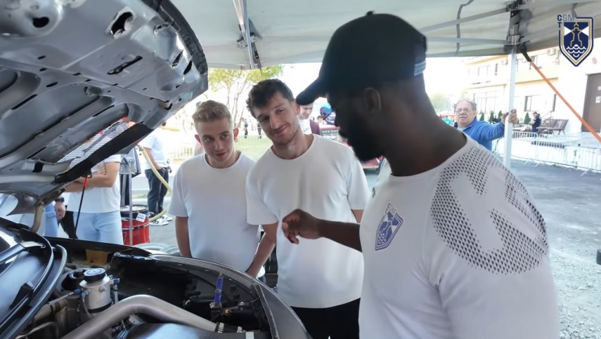 La eveniment au fost prezenți și handbaliștii de la CSM Constanța. Sursa foto: captură Facebook (CSM Constanța)