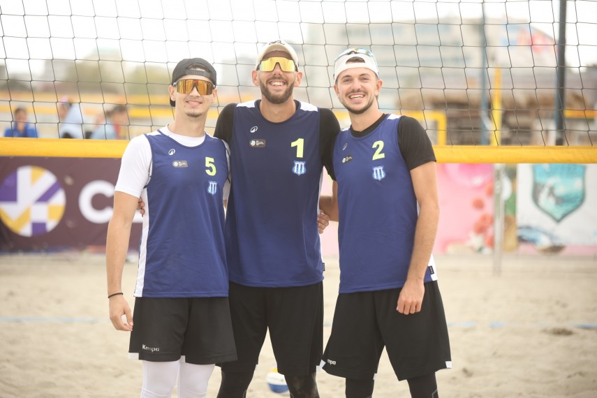 Alexandru Ignat, Andrei Grigore și Eduard Popa. Sursa foto: Facebook (Waves Academy Constanța)