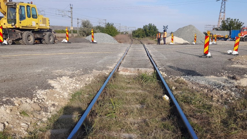 foto srcf constanta modernizeaza trecerea la nivel cu calea ferata de pe dn 22c 913202 foto srcf constanta modernizeaza trecerea la nivel cu calea ferata de pe dn 22c 913202