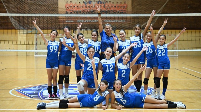 Echipa feminină de minivolei a CS Medgidia