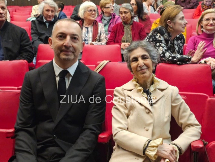 Teatrologul Anaid Tavitian, Liviu Merdinian, președintele Uniunii Armenilor din România- sucursala Constanța