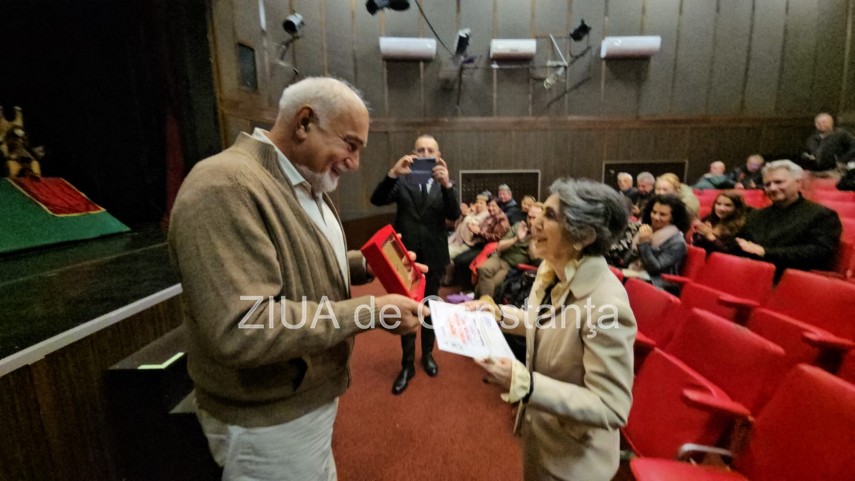 Teatrologul Anaid Tavitian și Varujan Vosganian, Președintele Uniunii Armenilor din România 
