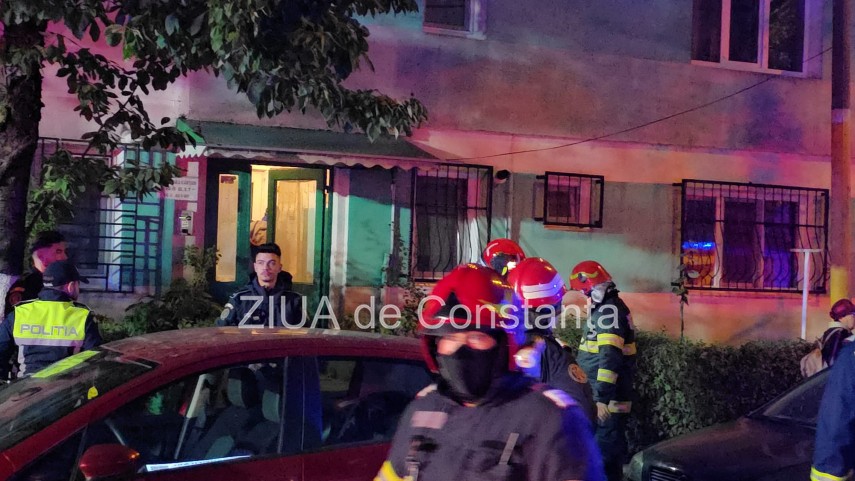 foto video incendiu violent intr un bloc din zona tomis nord din constanta o victima resuscitata mai