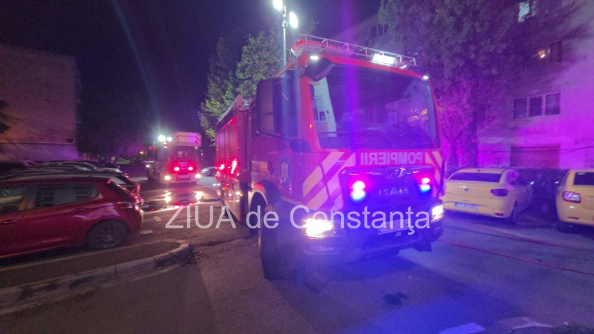 foto video incendiu violent intr un bloc din zona tomis nord din constanta o victima resuscitata mai