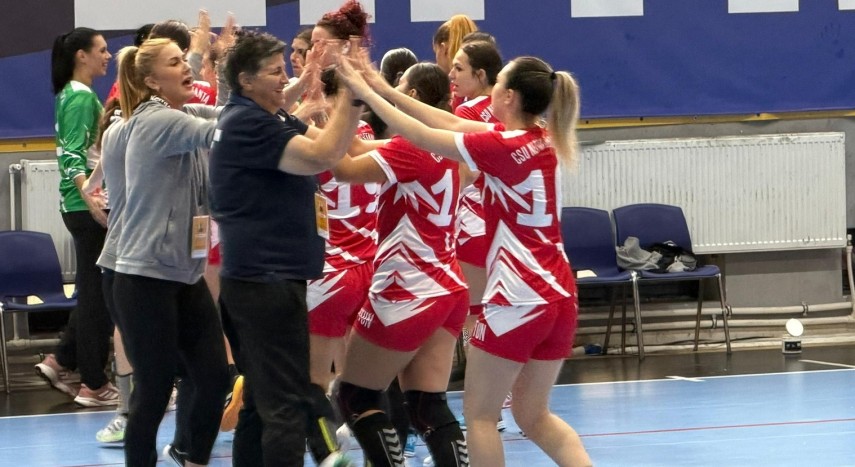 Sursa foto: Facebook (CSU Neptun Handbal)