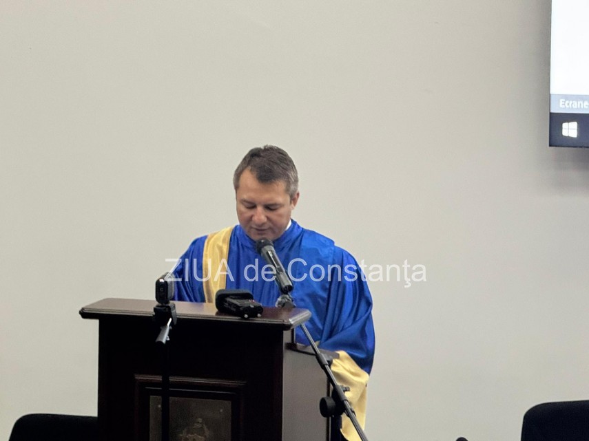 decanul Facultății de Istorie, Daniel Citrigă