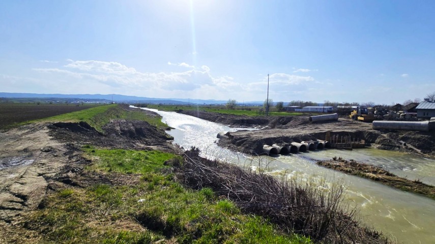 foto administratia nationala apele romane a aplicat amenzi de aproape 14 milioane de lei in primele noua foto administratia nationala apele romane a aplicat amenzi de aproape 14 milioane de lei in primele noua