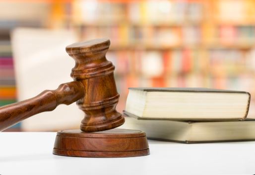 Diferenta de 900 de kilograme de parchet laminat lipsa in acte: Firma din Constanta sanctionata de ANAF, cere anularea amenzii