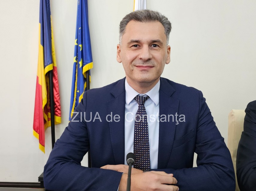 Adrian Comănescu - secretar de stat.