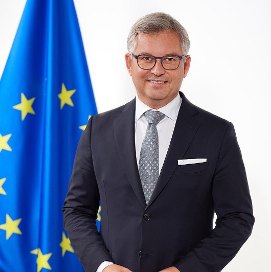 Comisarul european pentru afaceri interne și migrație, Magnus Brunner, Sursa foto: Wikipedia