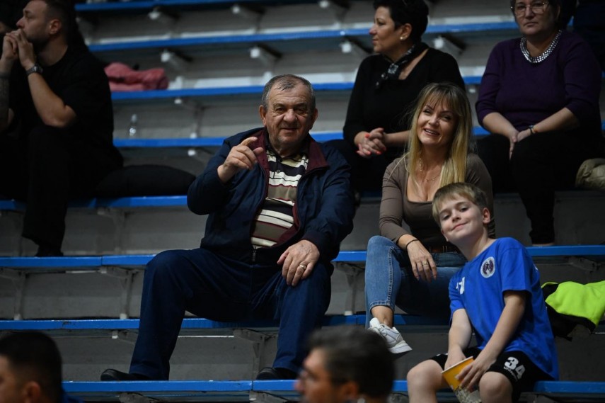 handbal in cupa romaniei cs medgidia a condus la pauza csm vaslui echipa din liga nationala galerie foto handbal in cupa romaniei cs medgidia a condus la pauza csm vaslui echipa din liga nationala galerie foto