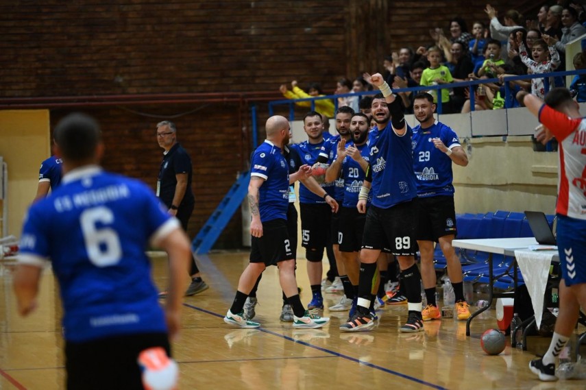 handbal in cupa romaniei cs medgidia a condus la pauza csm vaslui echipa din liga nationala galerie foto handbal in cupa romaniei cs medgidia a condus la pauza csm vaslui echipa din liga nationala galerie foto