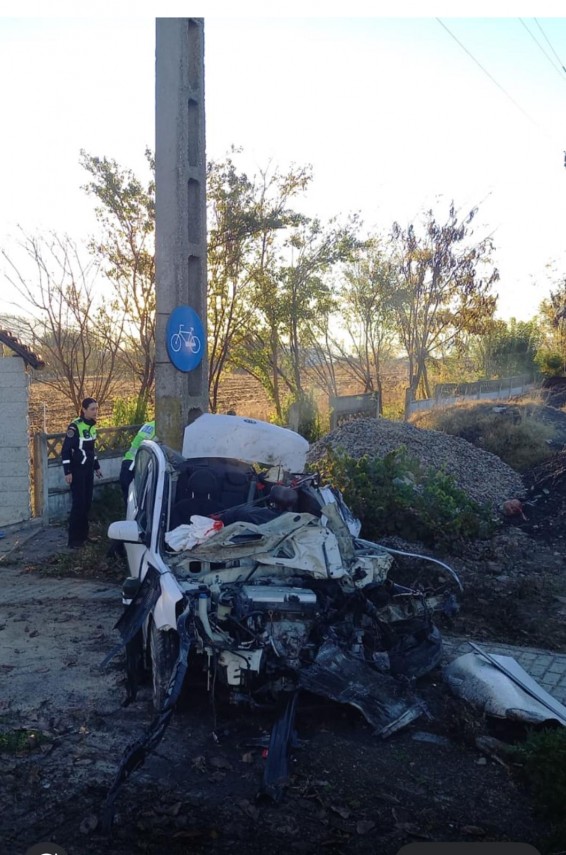 barbat decedat intr un grav accident rutier in judetul tulcea galerie foto 915707 barbat decedat intr un grav accident rutier in judetul tulcea galerie foto 915707
