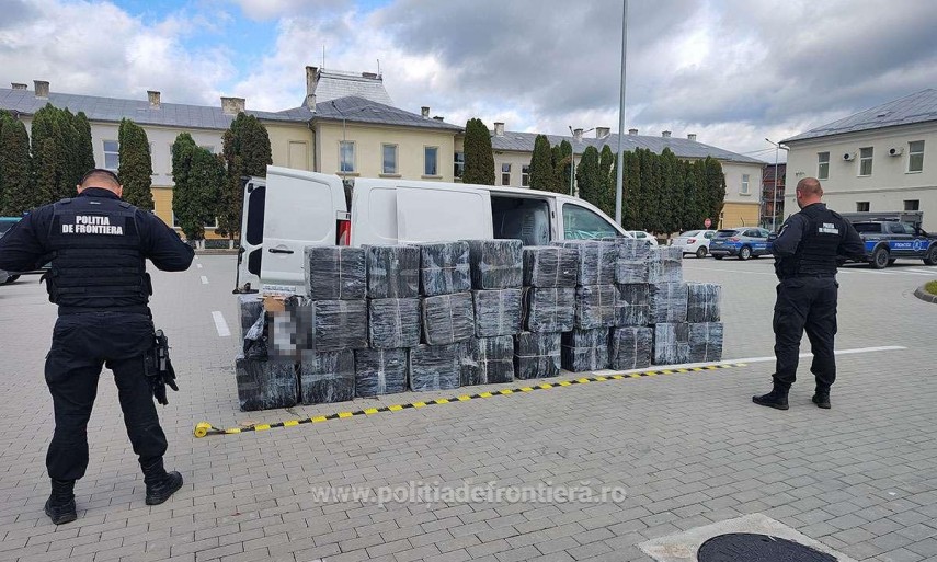 foto tigari de peste 100 000 de euro confiscate la sighetu marmatiei un tanar de 25 de ani arestat pentru foto tigari de peste 100 000 de euro confiscate la sighetu marmatiei un tanar de 25 de ani arestat pentru